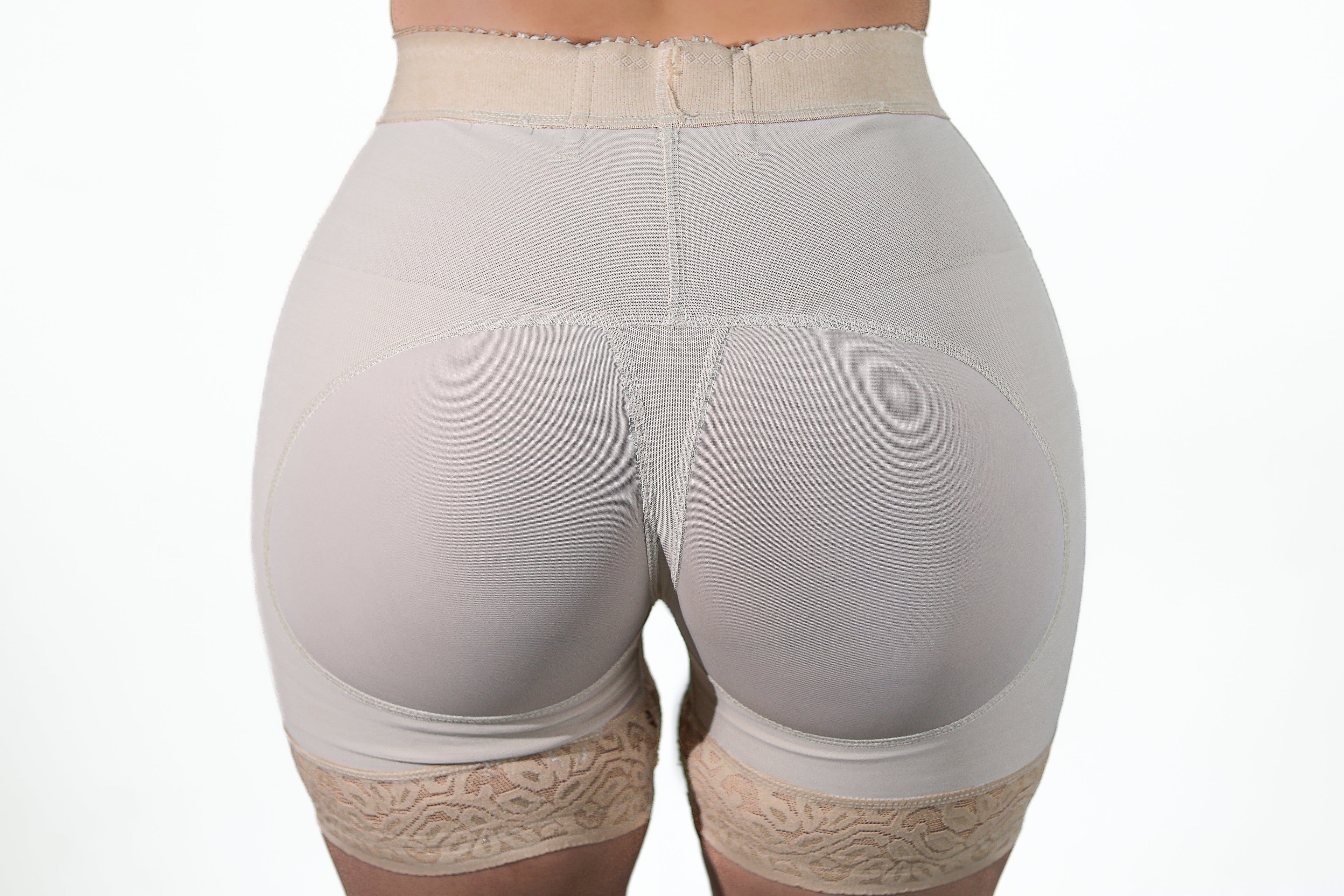 Short invisible levanta pompa